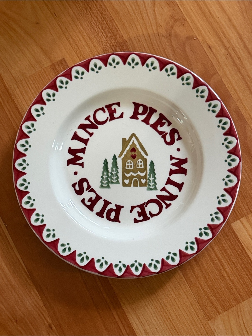 Emma Bridgewater Christmas Plate Mince Pies Gingerbread House 8 1/2” New